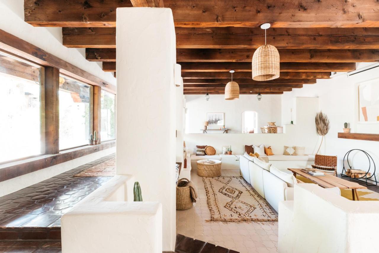 The Jth Tucson Hotel Avra Bagian luar foto