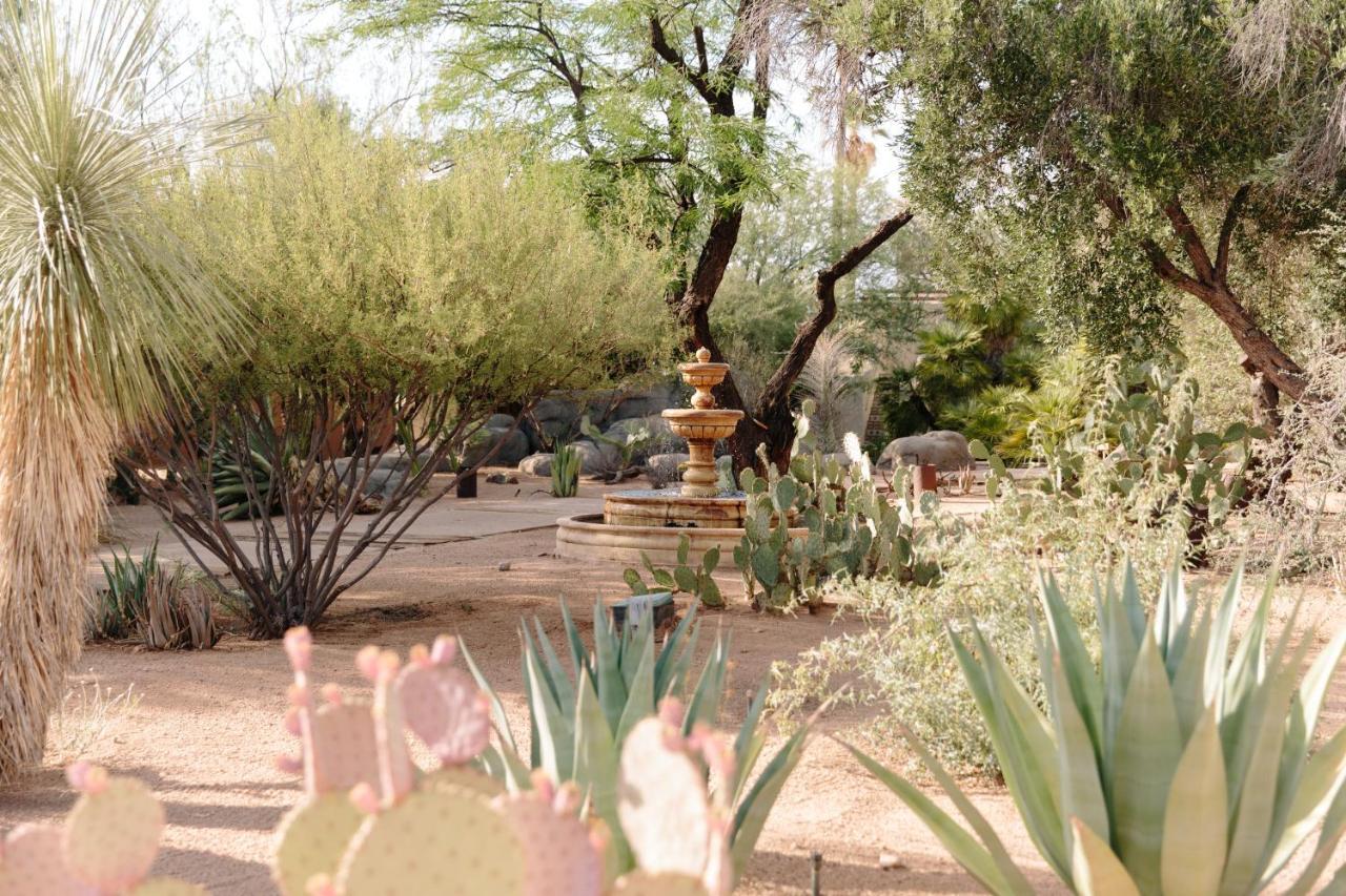 The Jth Tucson Hotel Avra Bagian luar foto